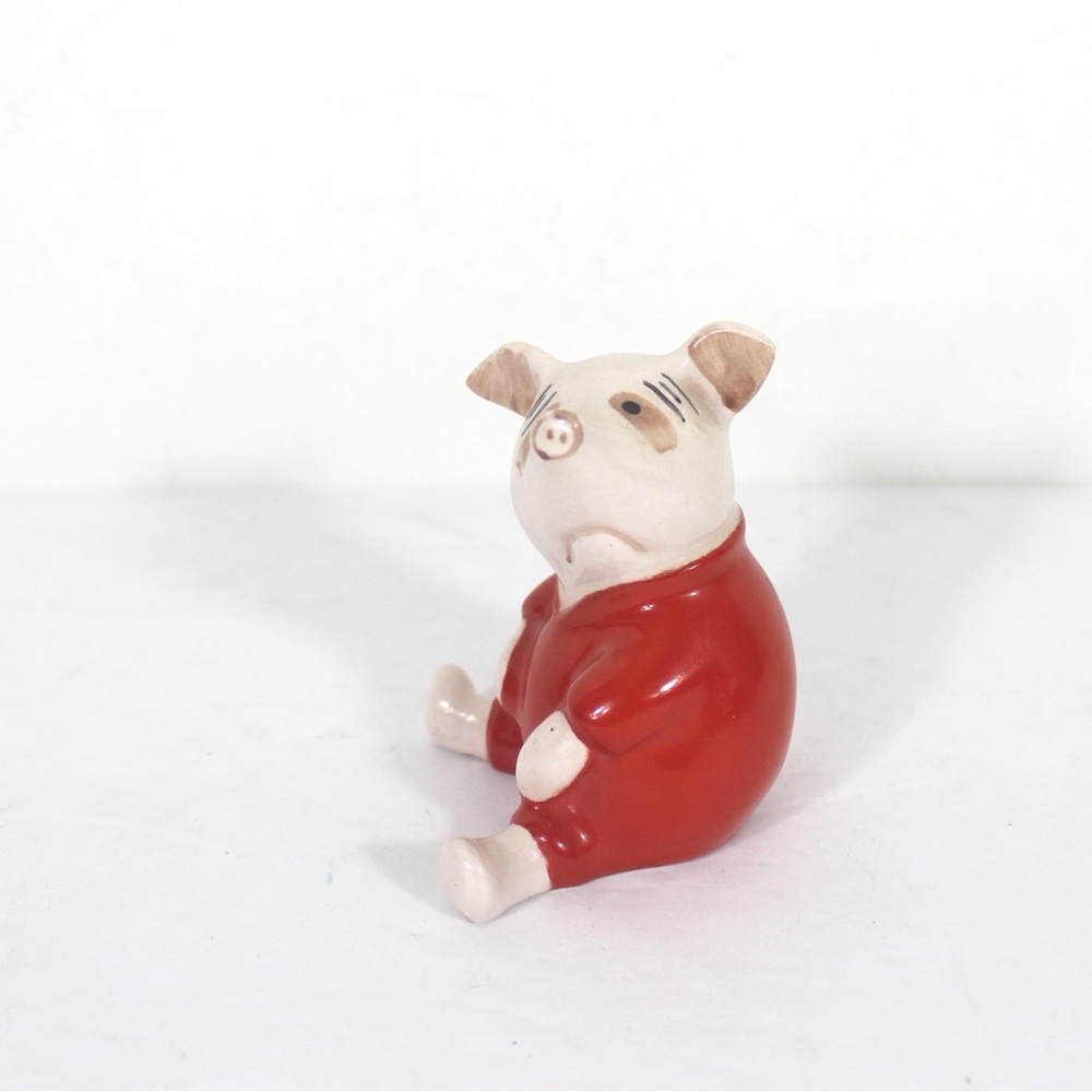 Vintage Beswick Piglet, Walt Disney Beswick of England Ceramic Pig Figurine